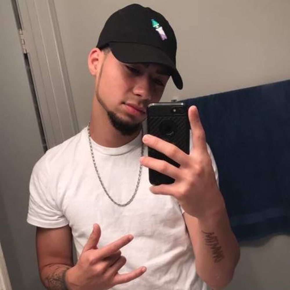 Meet your Posher, Brandon